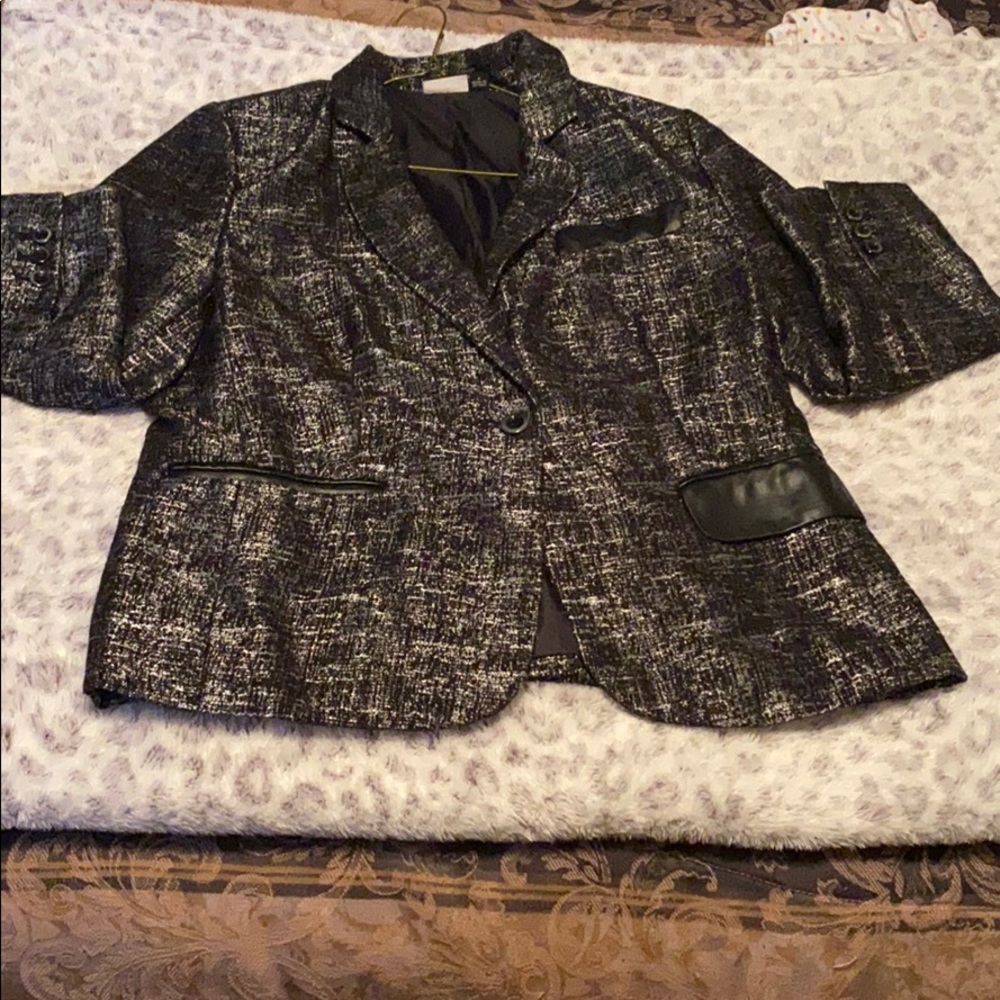 Sz Large Black/Silver blazer